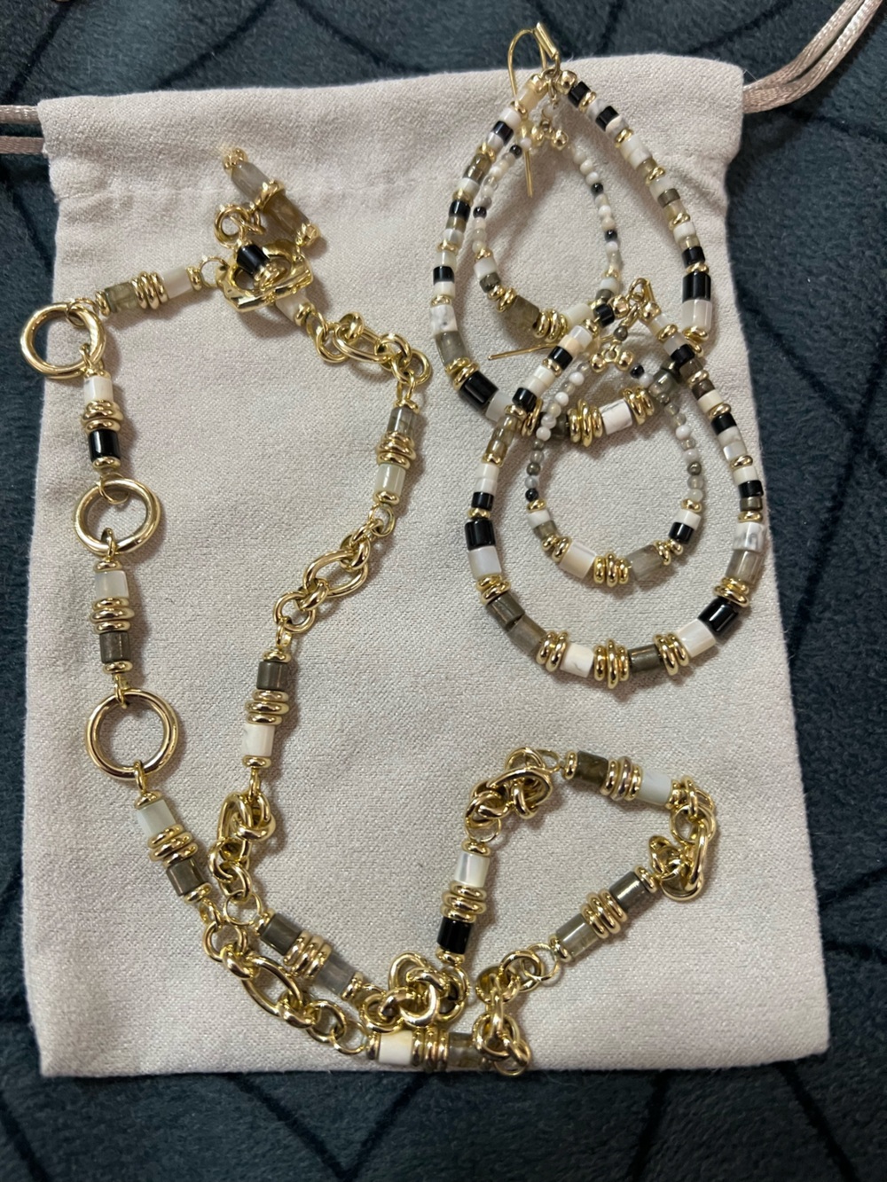 Kendra Scott Gold Tone Necklace and Bracelet Set with Black and White Beads
